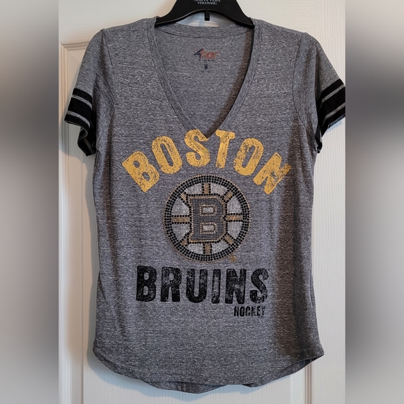 Boston Bruins V neck top - Picture 1 of 6